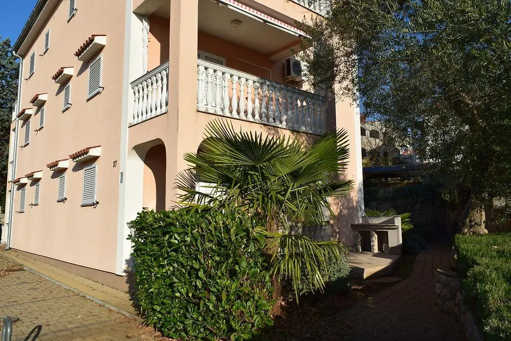 Apartment Valter Malinska
