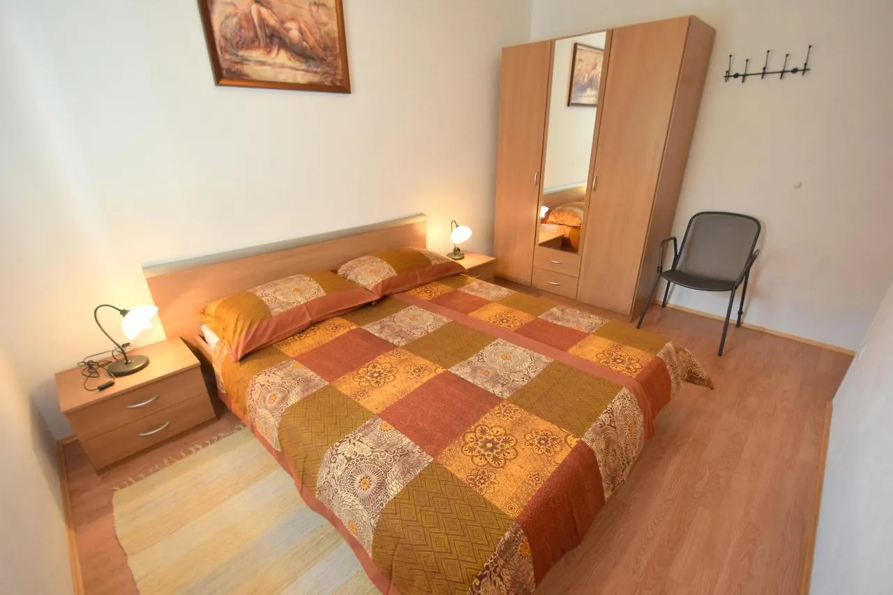 Apartment Valter Malinska