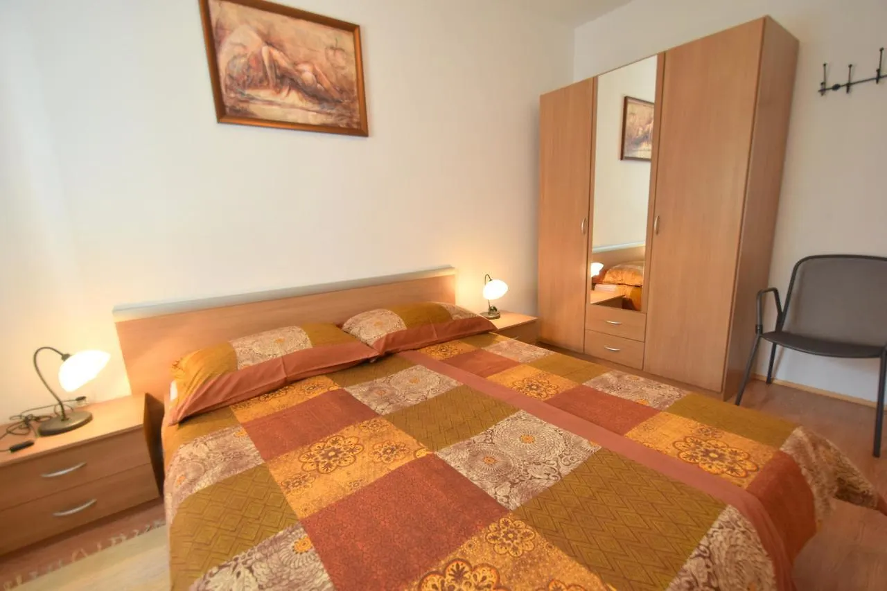 Apartment Valter Malinska